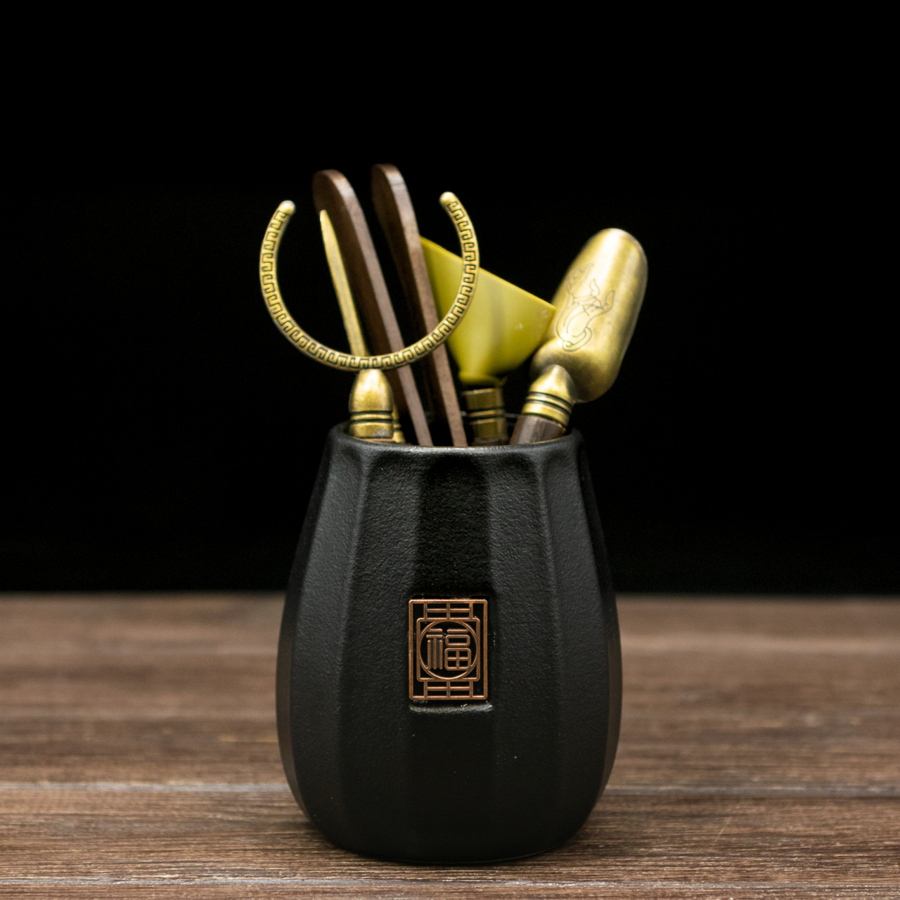 Набір інструментів для чайної церемонії, Картинка