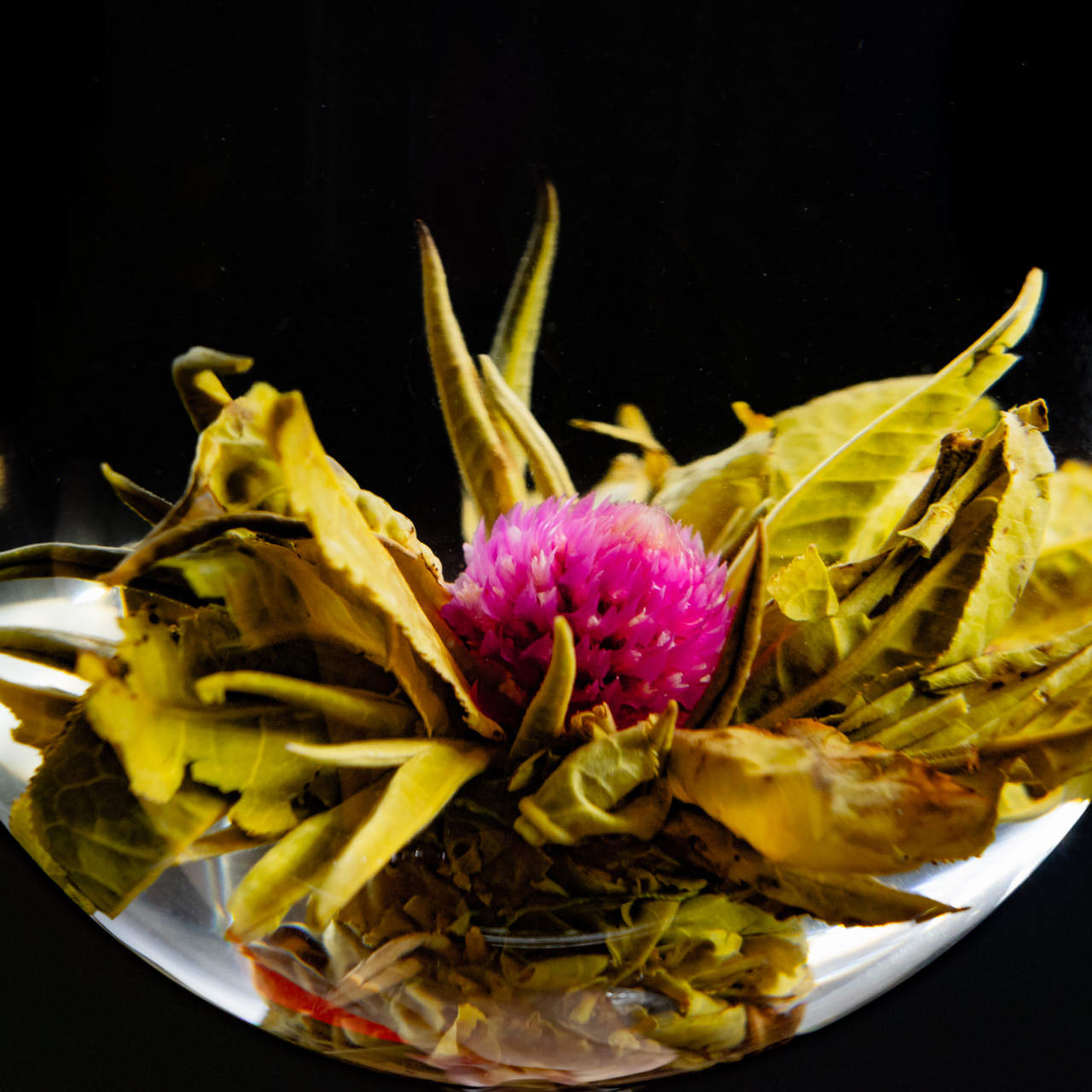 Зелений в'язаний, крафтовий чай з хризантемою 5 шт по 8 грам, Картинка