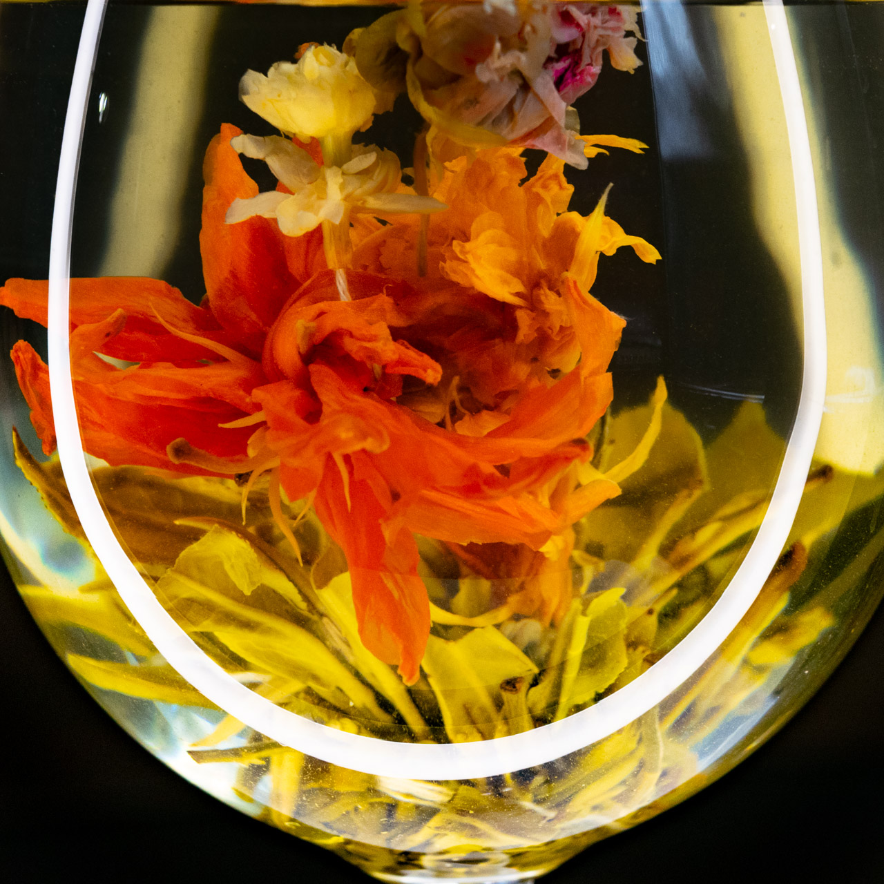 Зелений в'язаний чай "Схід сонця" 5 шт по 8 грам, Картинка