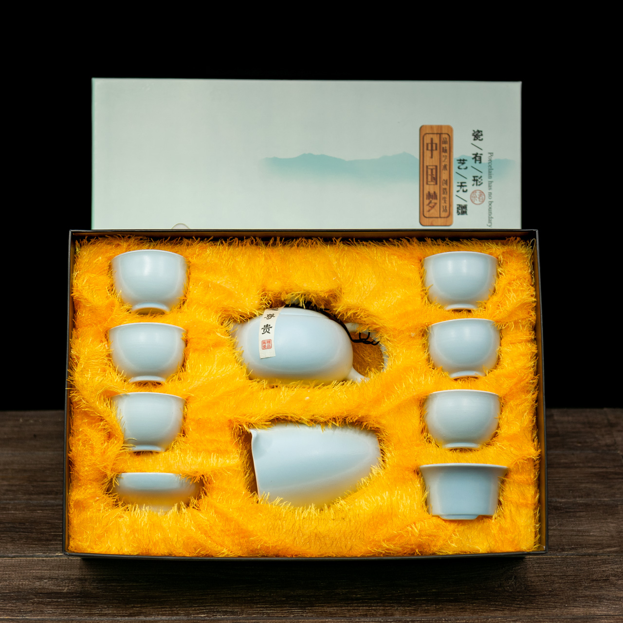 Набір посуду "Цінлан" з чайником (блакитний) на 6 персон, Картинка