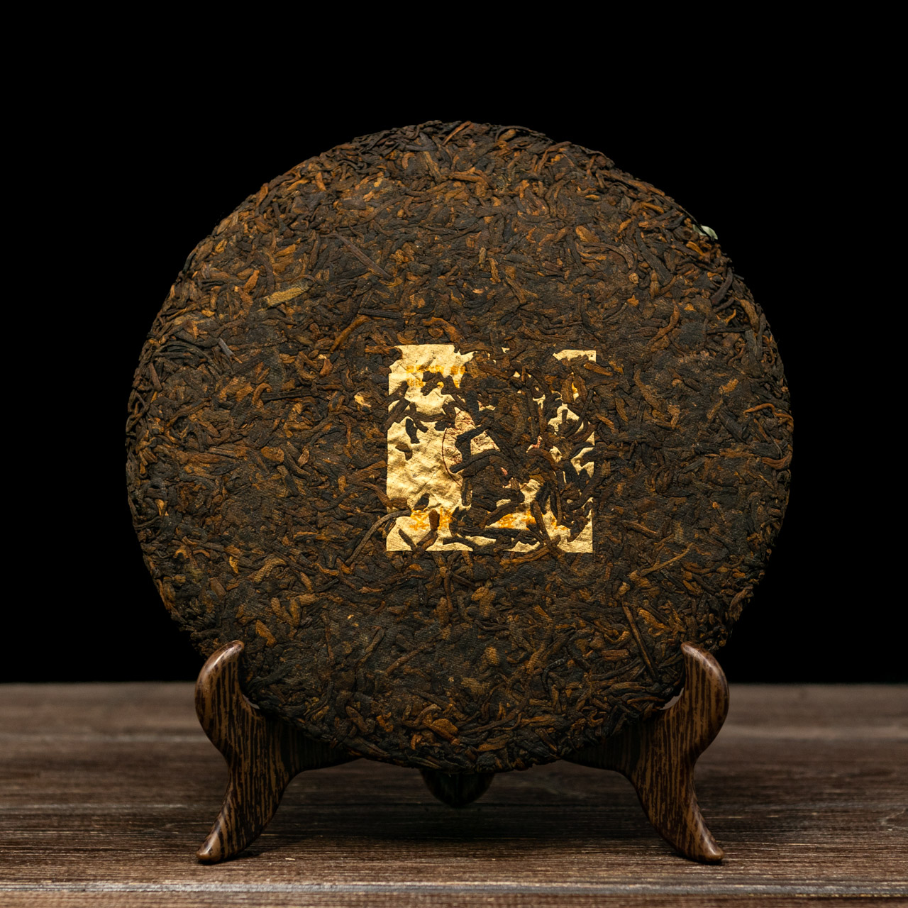 Шу Пуер "Менхай Цяо Му Бін Ча" 357 грам 2011 рік, Картинка