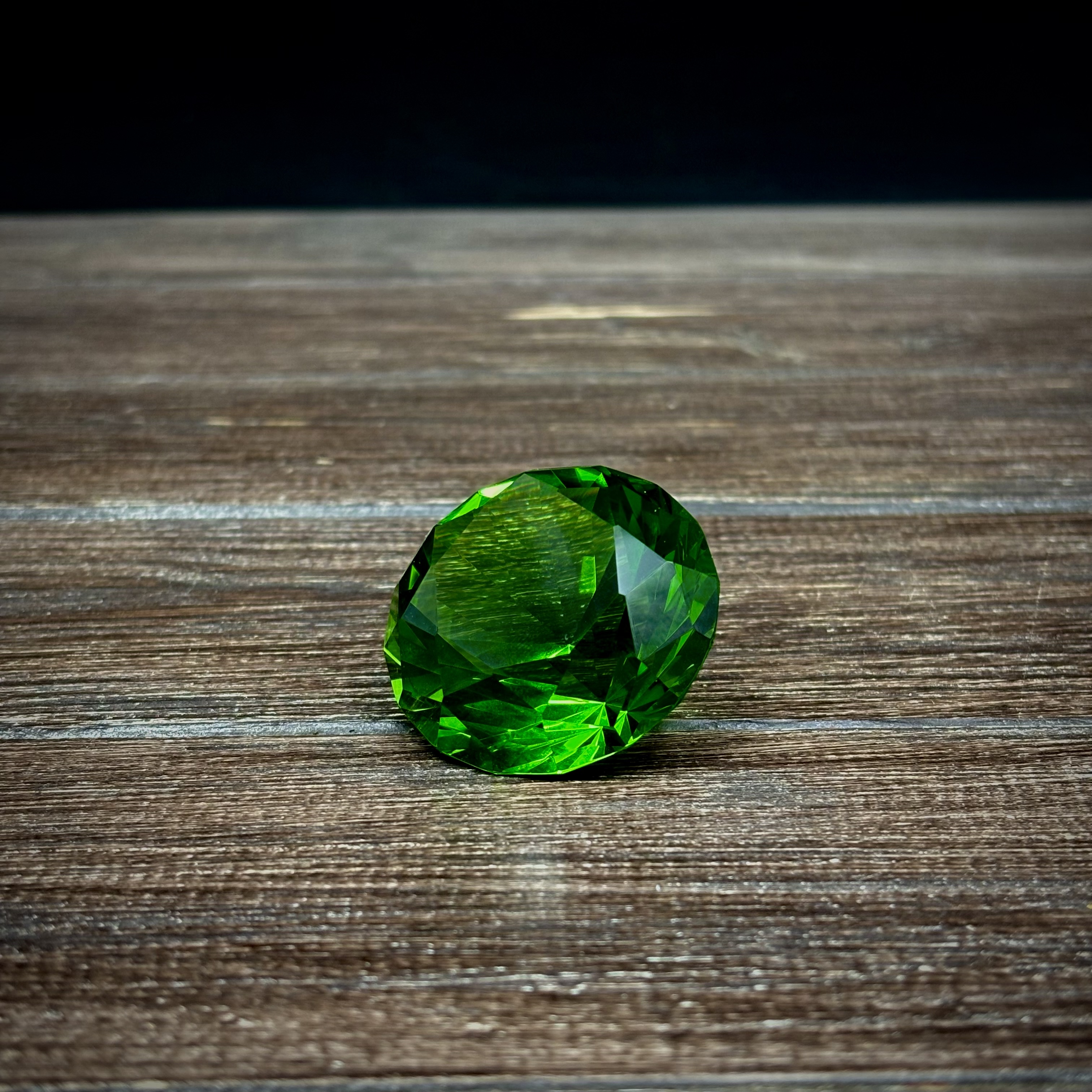 Фигурка для чайной церемонии «Кристалл» зелёный, Картинка