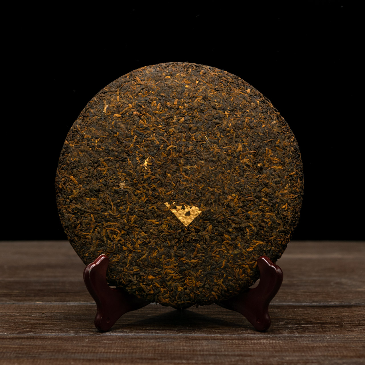 Шу Пуер "Джанг Шенг Тай" 357 грам 2005 рік, Фото Шу Пуер "Джанг Шенг Тай" 357 грам 2005 рік, Картинка